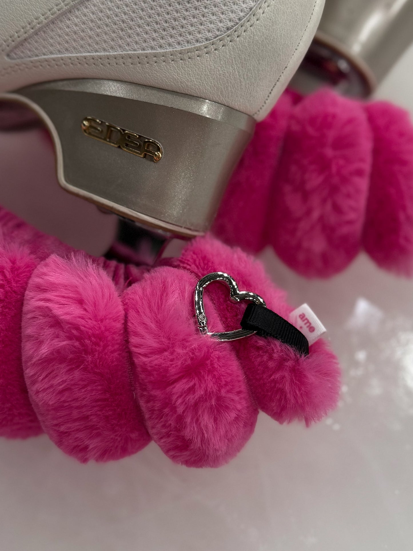 fuchsia blade soakers