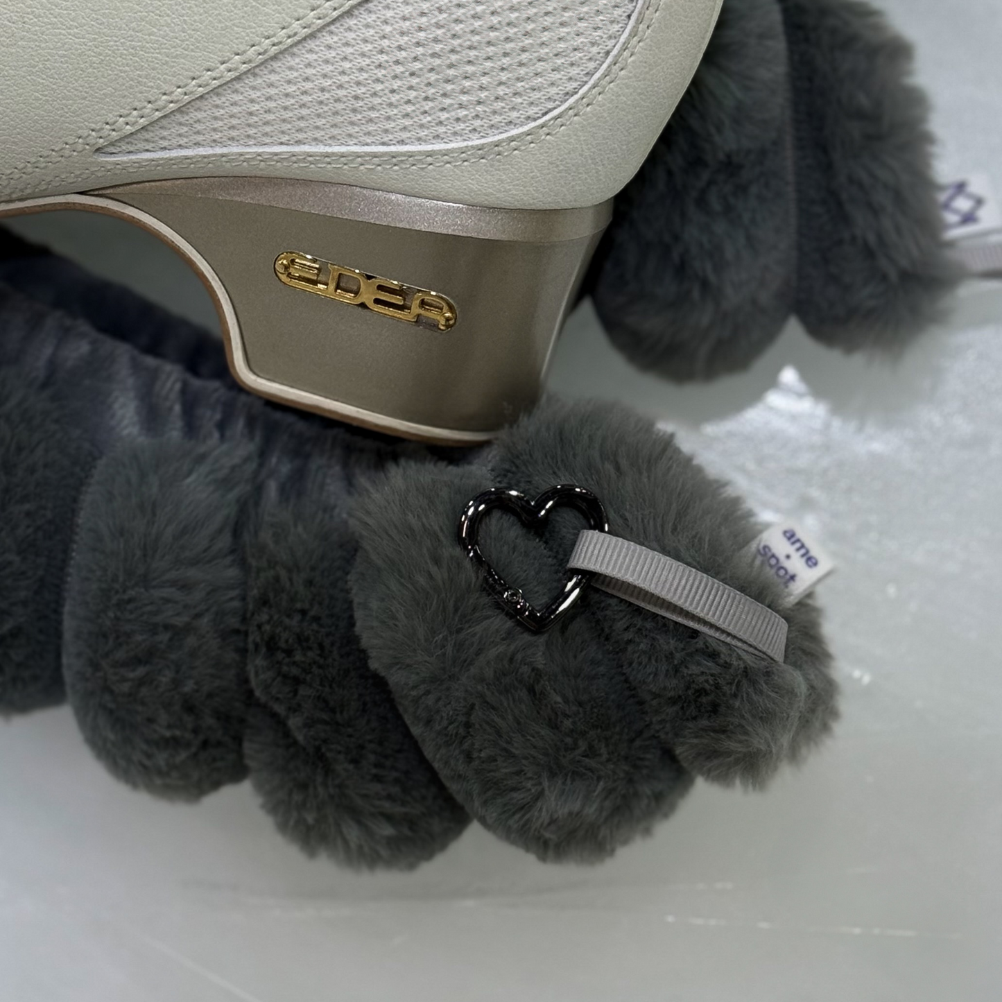 gray blade soakers
