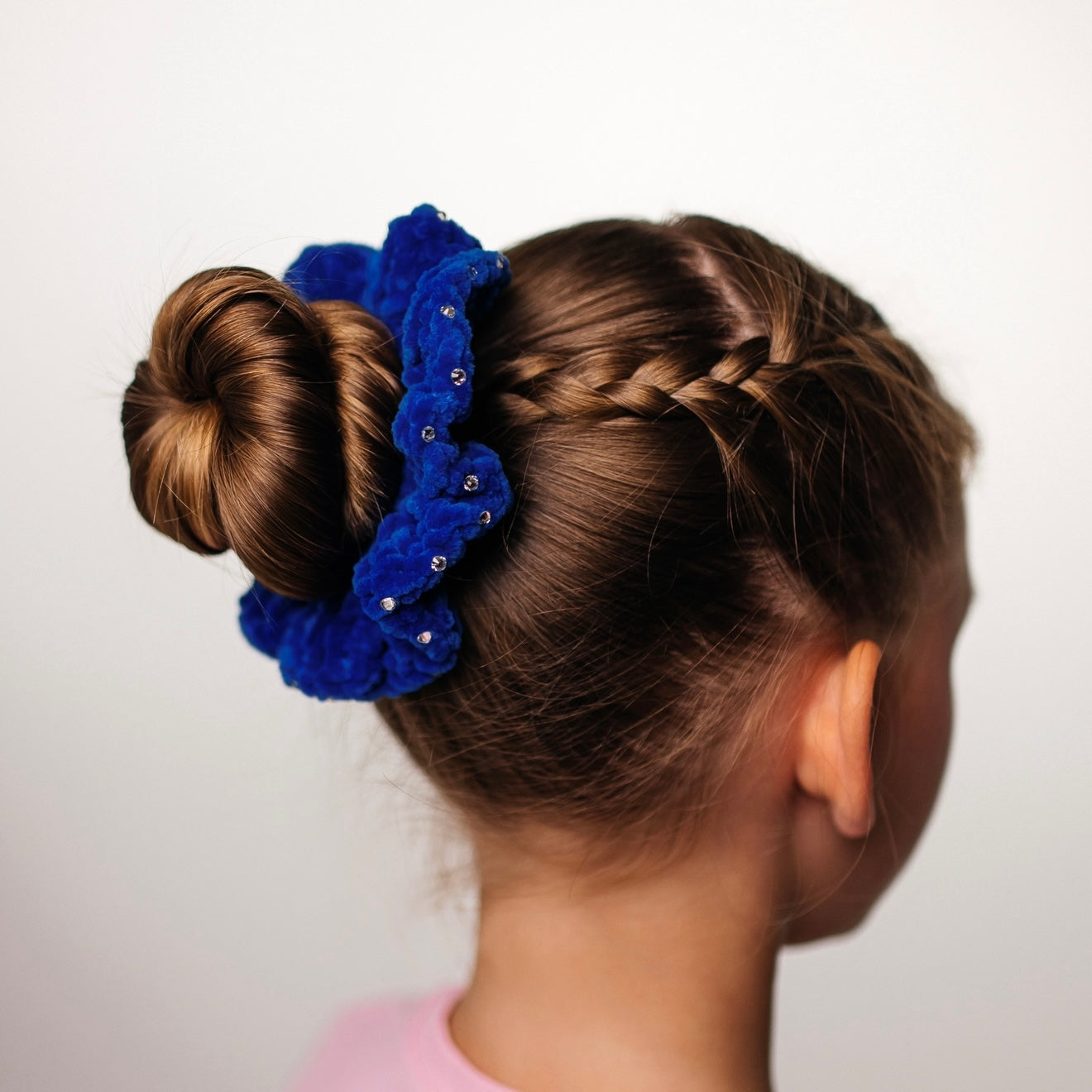 crochet scrunchie with crystals