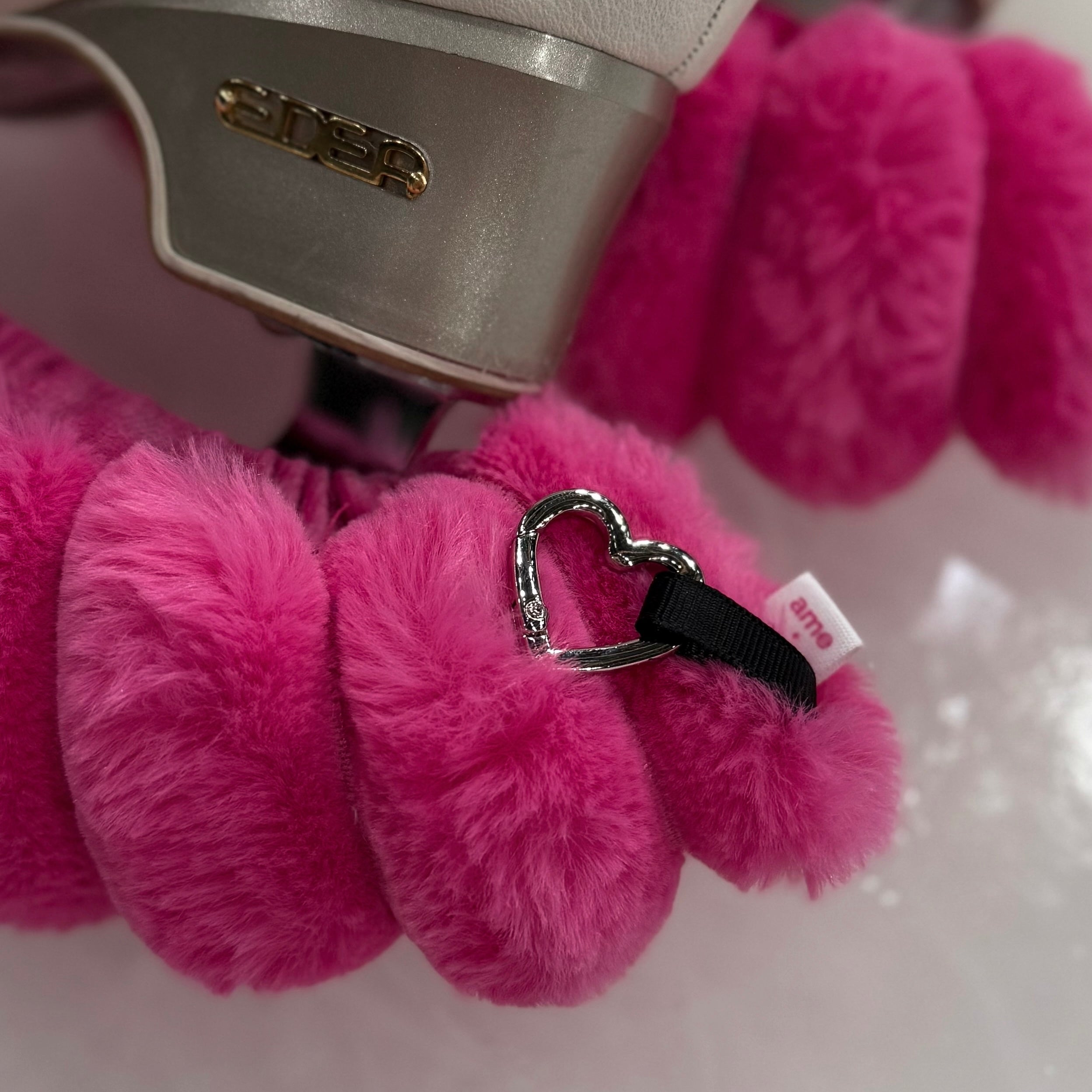 fuchsia blade soakers
