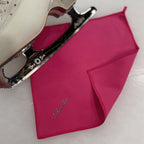 blade wiper with crystals