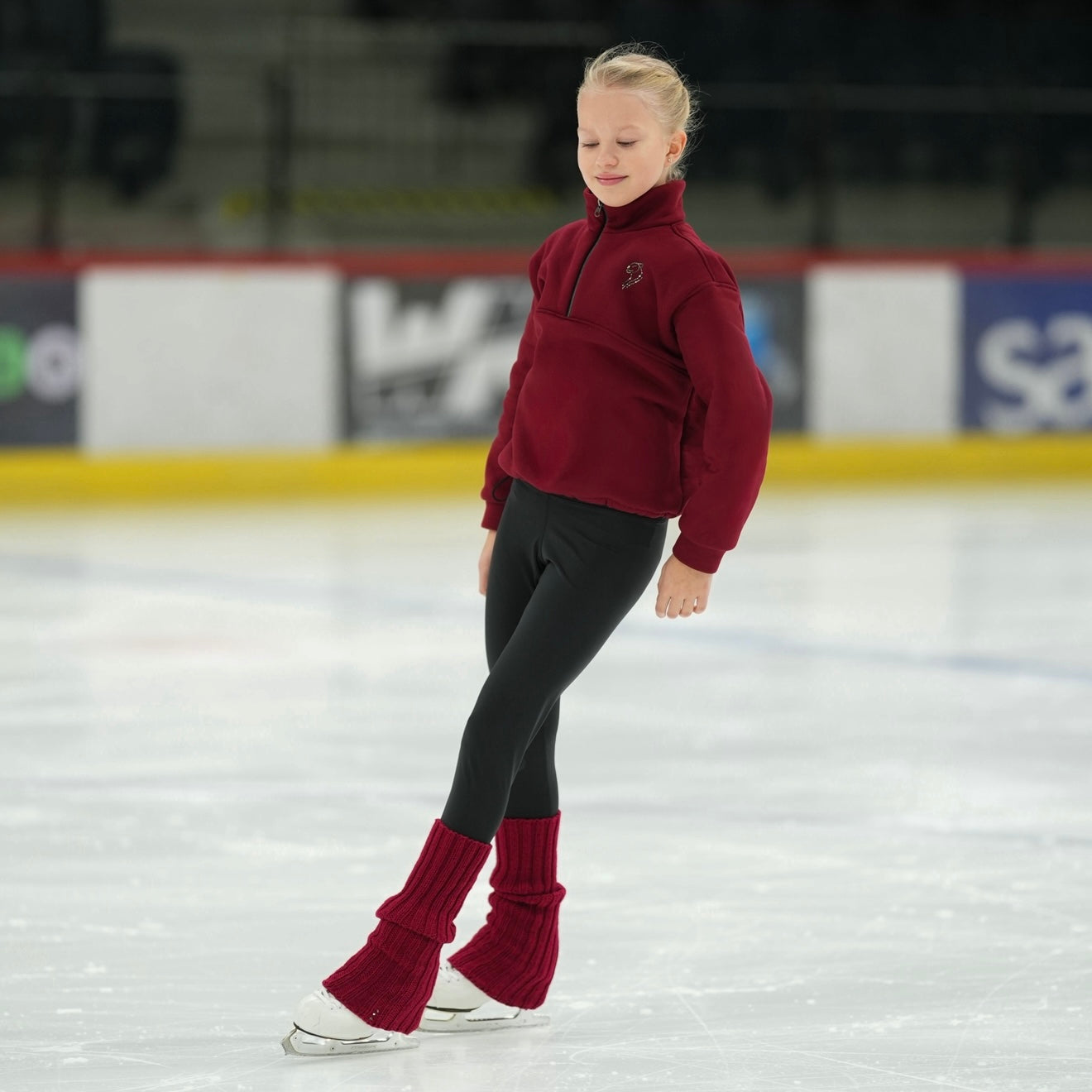 ame x NP quarter zip pullover