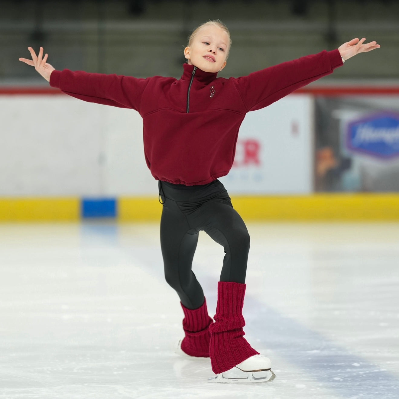 ame x NP quarter zip pullover