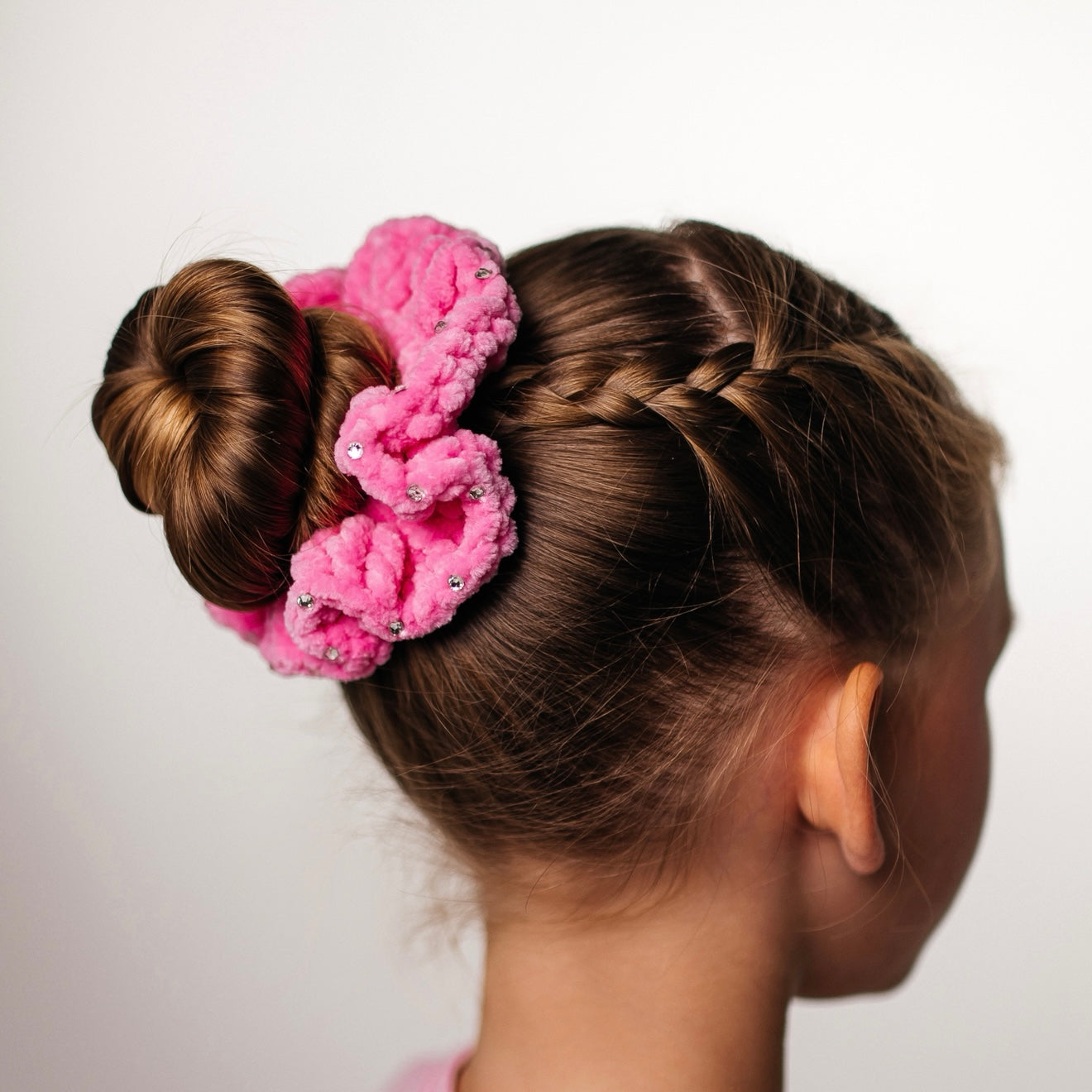 crochet scrunchie with crystals