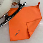 blade wiper with crystals