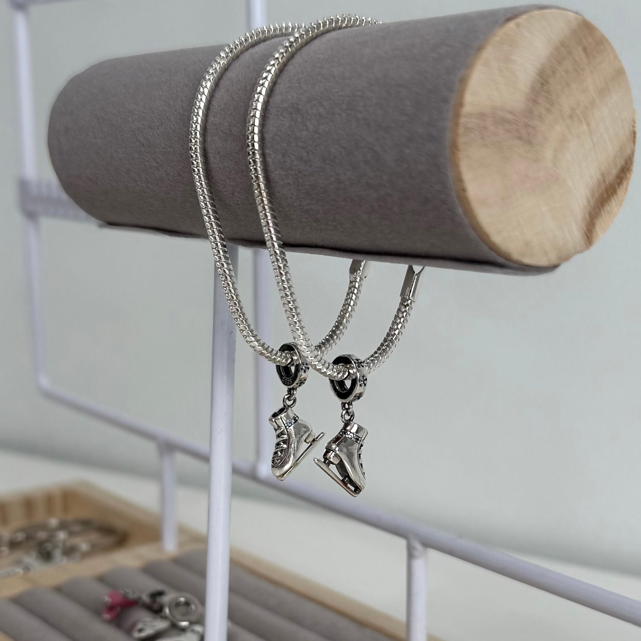 bracelet with skate #1