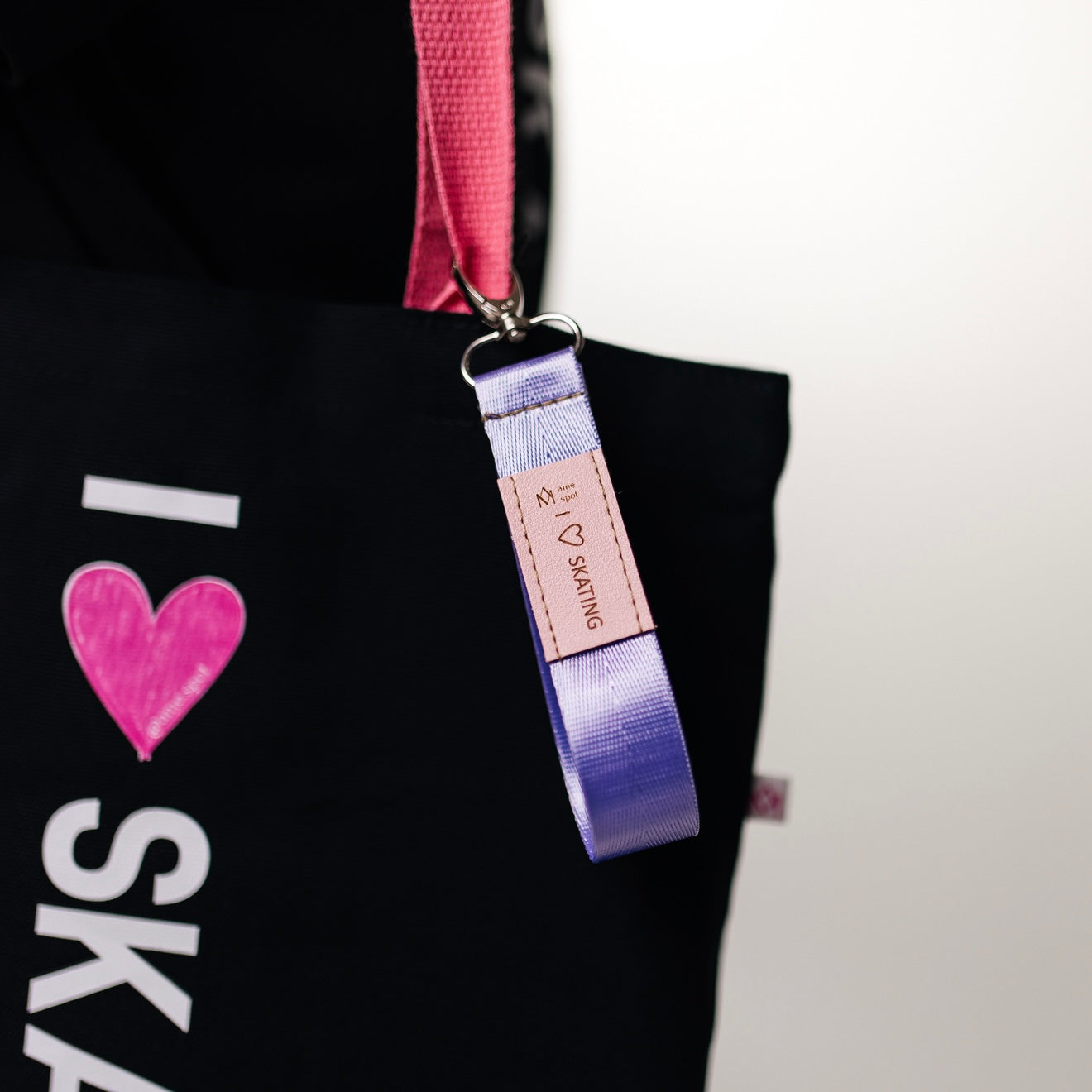 I 💗 skating tag
